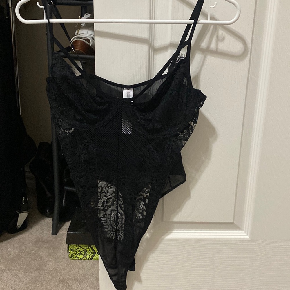 Forever 21 lace bodysuit